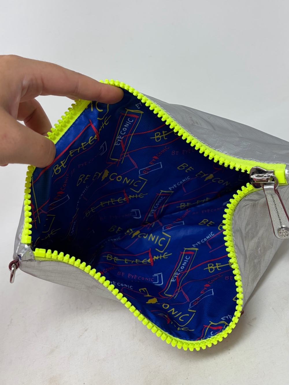 NWOT MZ Wallace Zip Zipper Pouch - Picture 6 of 6